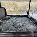 Chez Maud Et Fab Dinoze